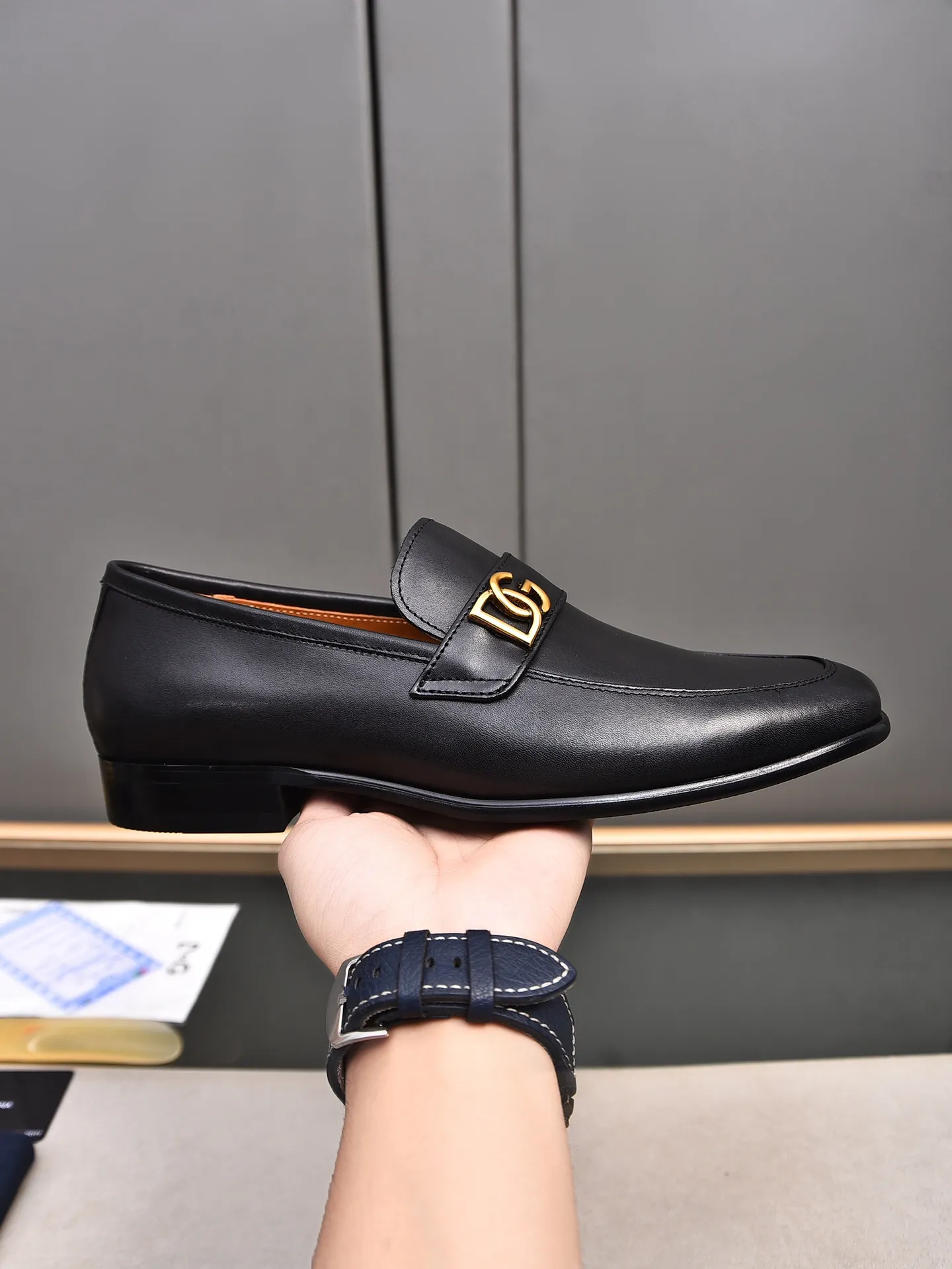 👍👍Men's shoes💰480 **Boutique recommendation**DG**The latest business formal leather shoes, official website synchronization, top version on the market, purely handmade. Fabric: imported calfskin with water-dyed cow lining 38, 39, 40, 41, 42, 43, 44 (customized at 45